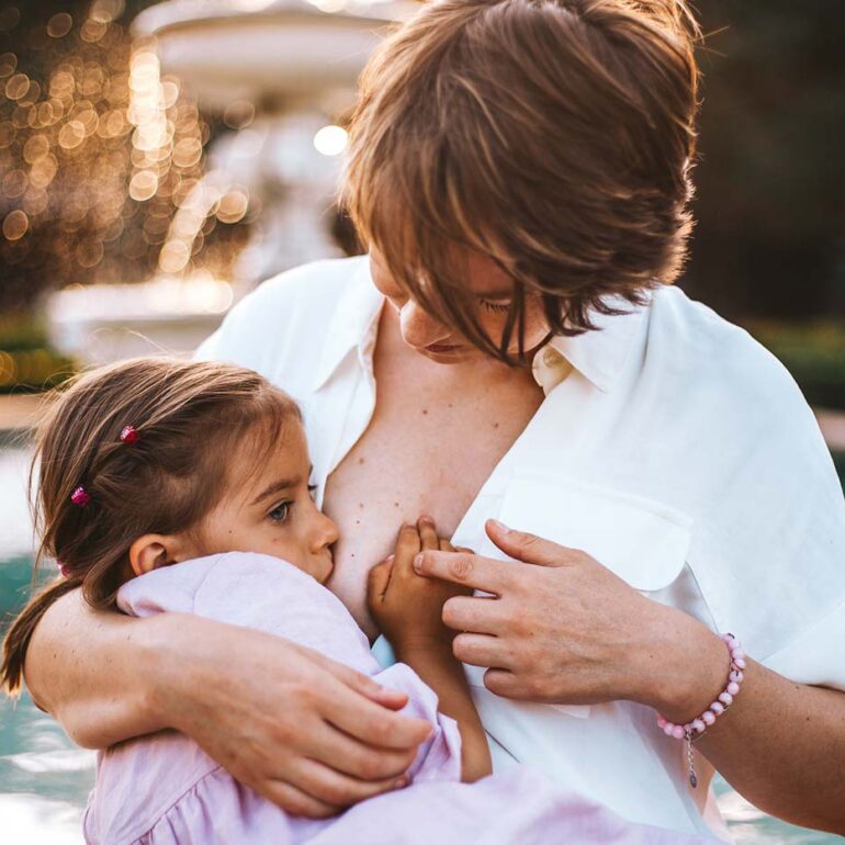 sesja karmiąca rodzinna kielce